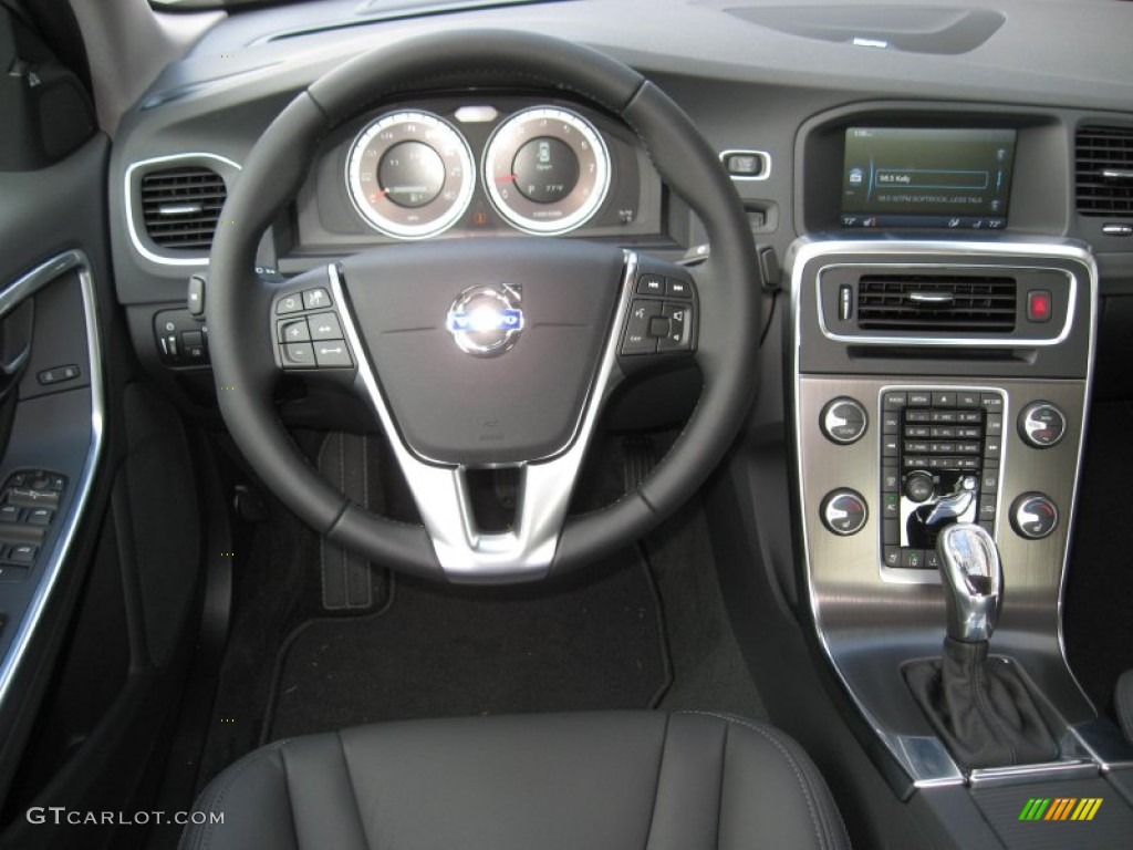 2013 Volvo S60 T5 AWD Off Black Dashboard Photo #75829572