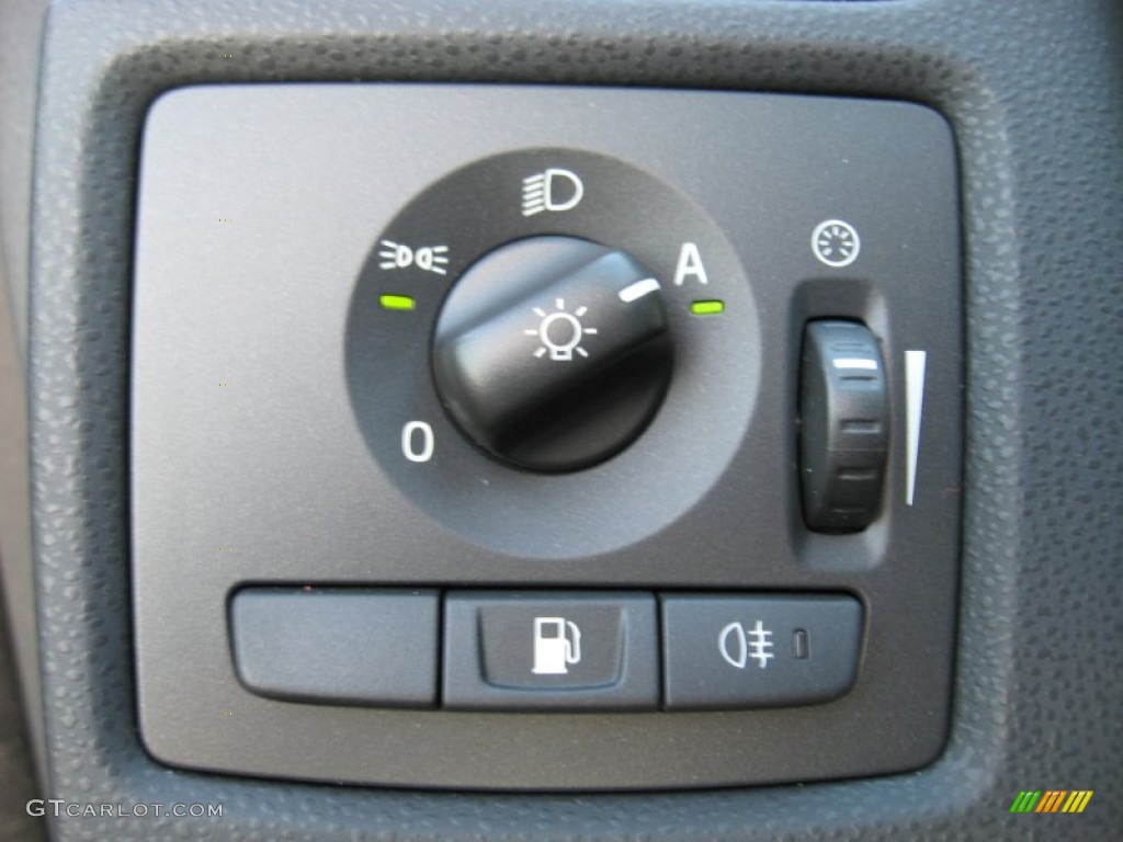 2013 Volvo C30 T5 Polestar Limited Edition Controls Photo #75830224
