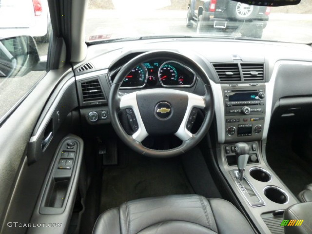 2010 Chevrolet Traverse LT AWD Ebony Dashboard Photo #75830440