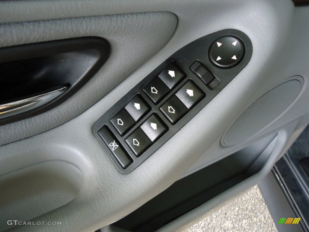 2000 BMW 7 Series 740i Sedan Controls Photo #75830642