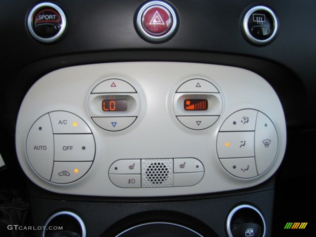 2012 Fiat 500 Gucci Controls Photo #75833675