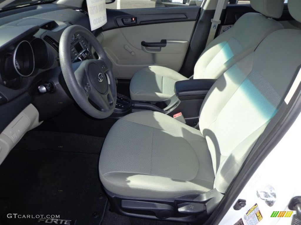 2010 Kia Forte LX Front Seat Photo #75835491