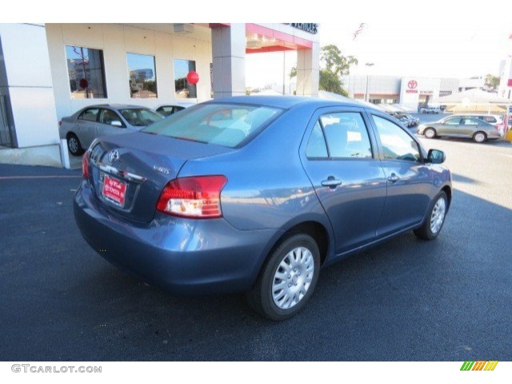 2007 Yaris Sedan - Pacific Blue Metallic / Dark Charcoal photo #7