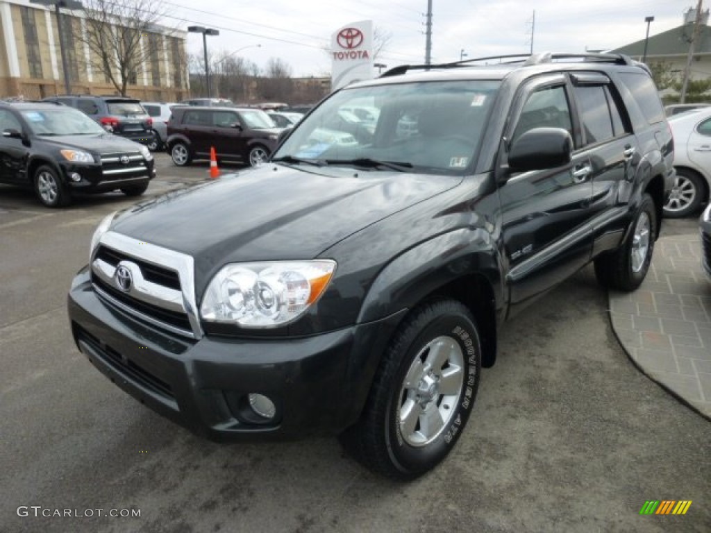 2006 4Runner SR5 4x4 - Galactic Gray Mica / Stone Gray photo #3