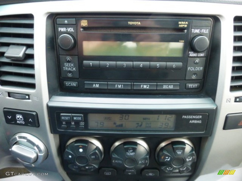 2006 4Runner SR5 4x4 - Galactic Gray Mica / Stone Gray photo #19