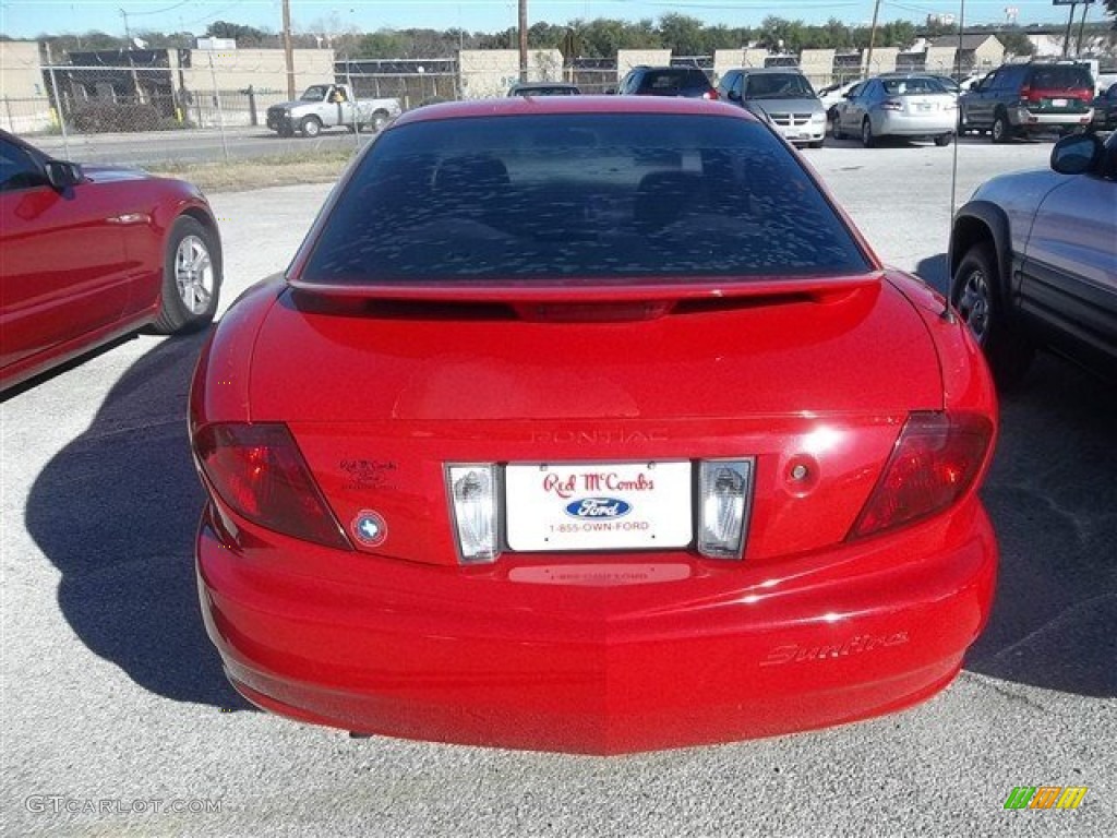 2004 Sunfire Coupe - Victory Red / Graphite photo #4