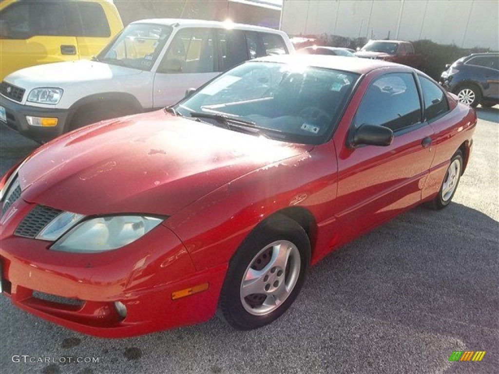 2004 Sunfire Coupe - Victory Red / Graphite photo #7