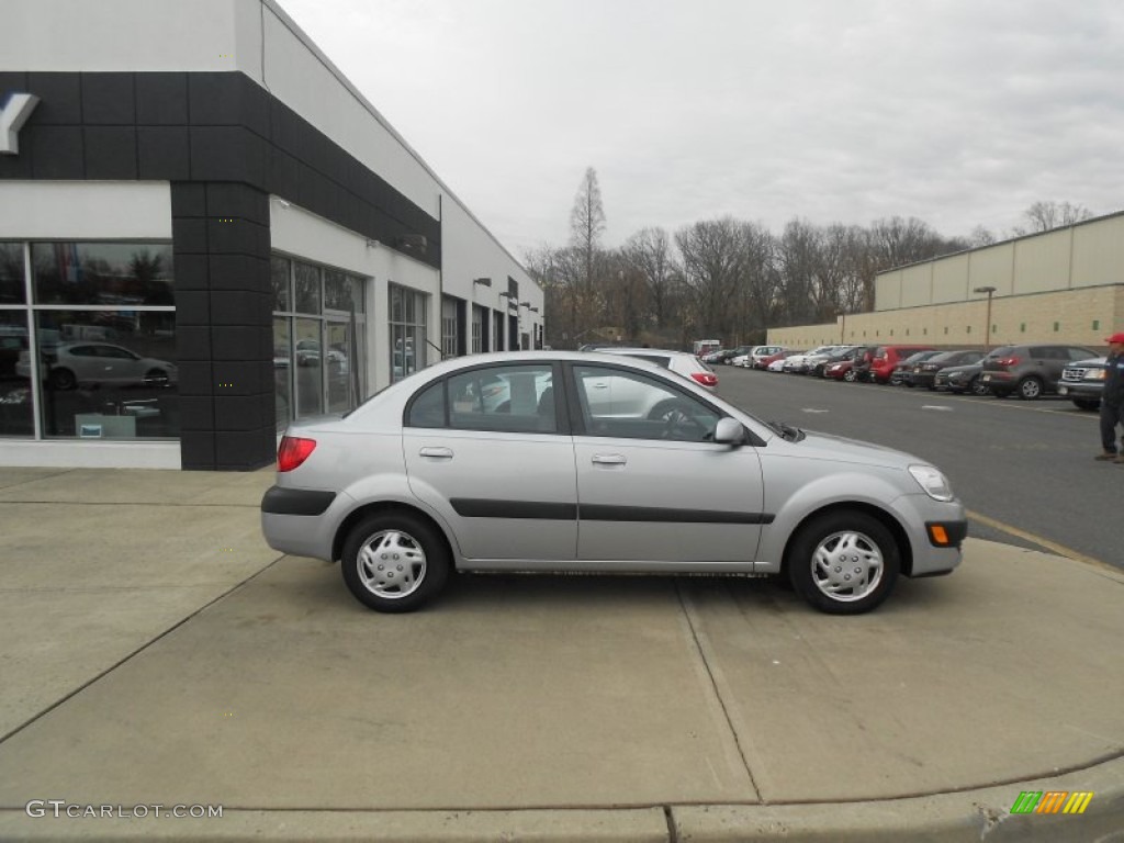 2007 Rio LX Sedan - Silver / Gray photo #4