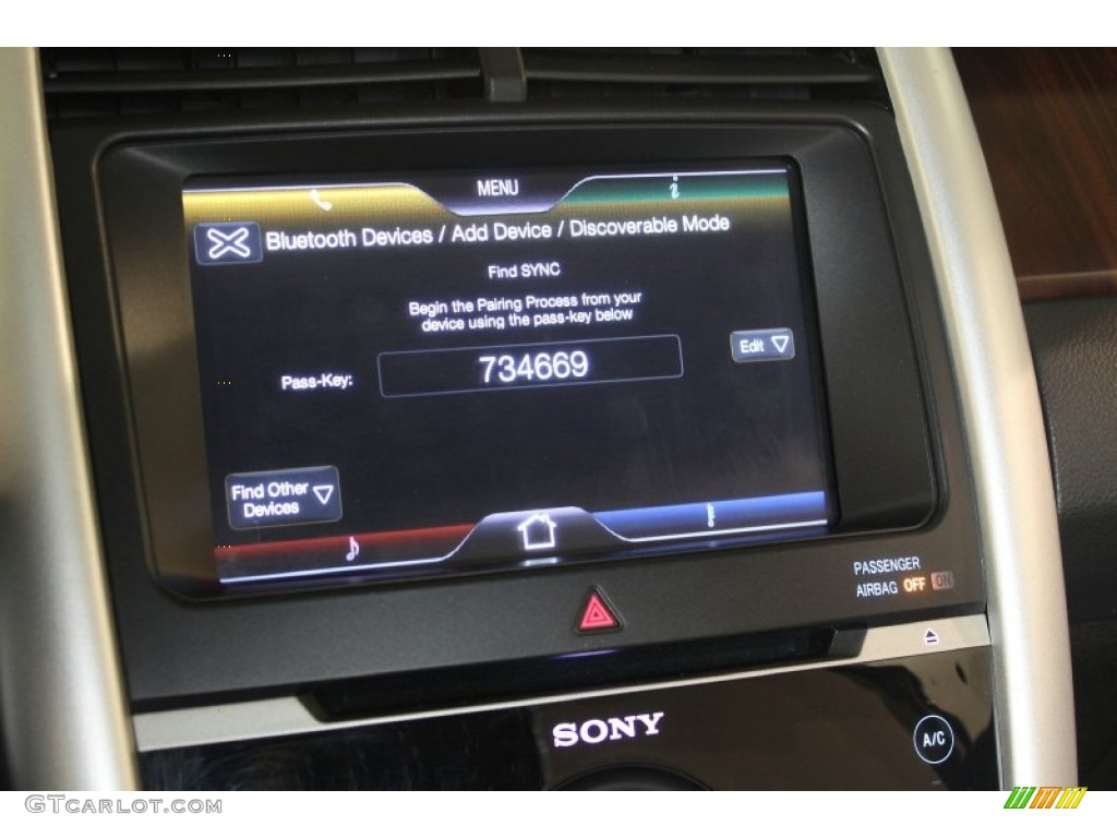 2012 Edge Limited AWD - White Platinum Metallic Tri-Coat / Charcoal Black photo #17