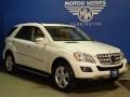Arctic White - ML 350 4Matic Photo No. 1
