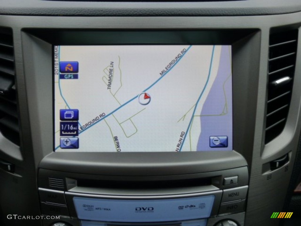 2011 Subaru Outback 3.6R Limited Wagon Navigation Photos
