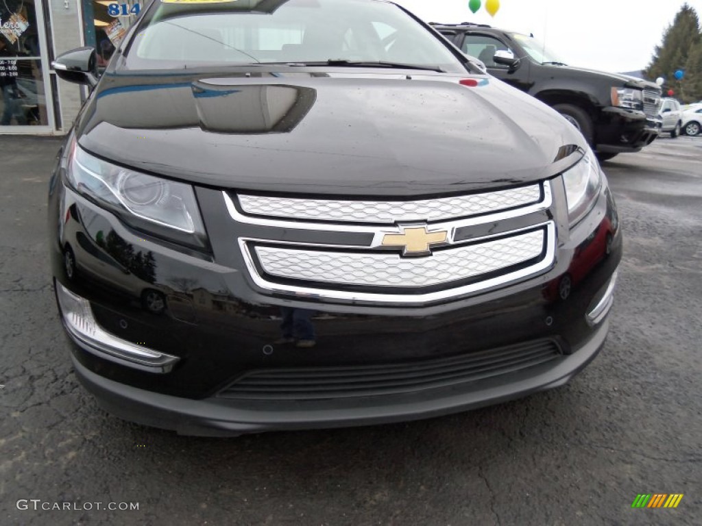 2012 Volt Hatchback - Black / Jet Black/Green/Dark Accents photo #2