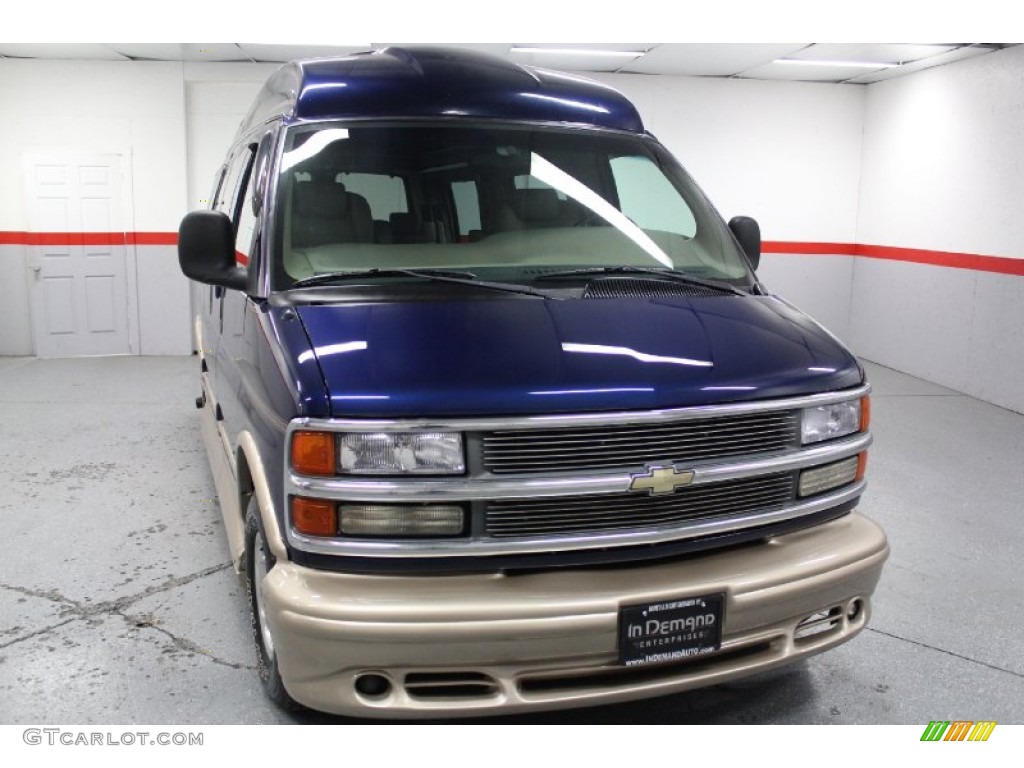 2000 Express G1500 Passenger Conversion Van - Indigo Blue Metallic / Neutral photo #3