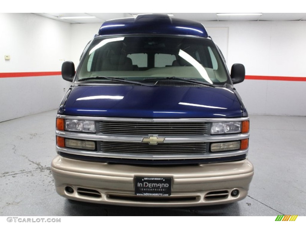 2000 Express G1500 Passenger Conversion Van - Indigo Blue Metallic / Neutral photo #4