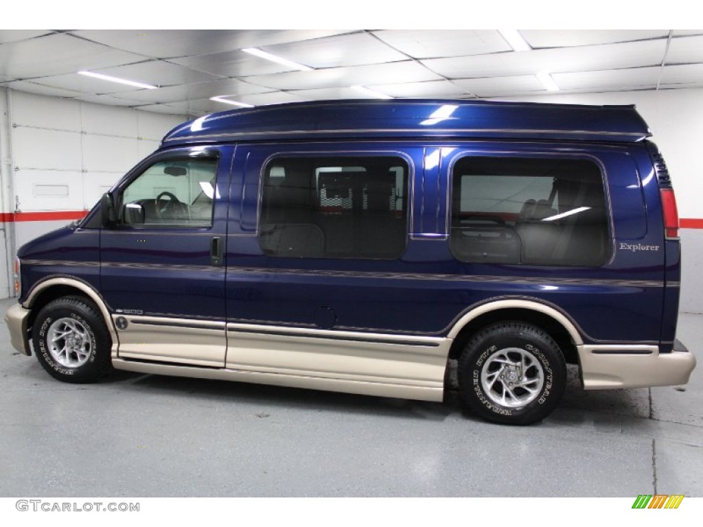 2000 Express G1500 Passenger Conversion Van - Indigo Blue Metallic / Neutral photo #9