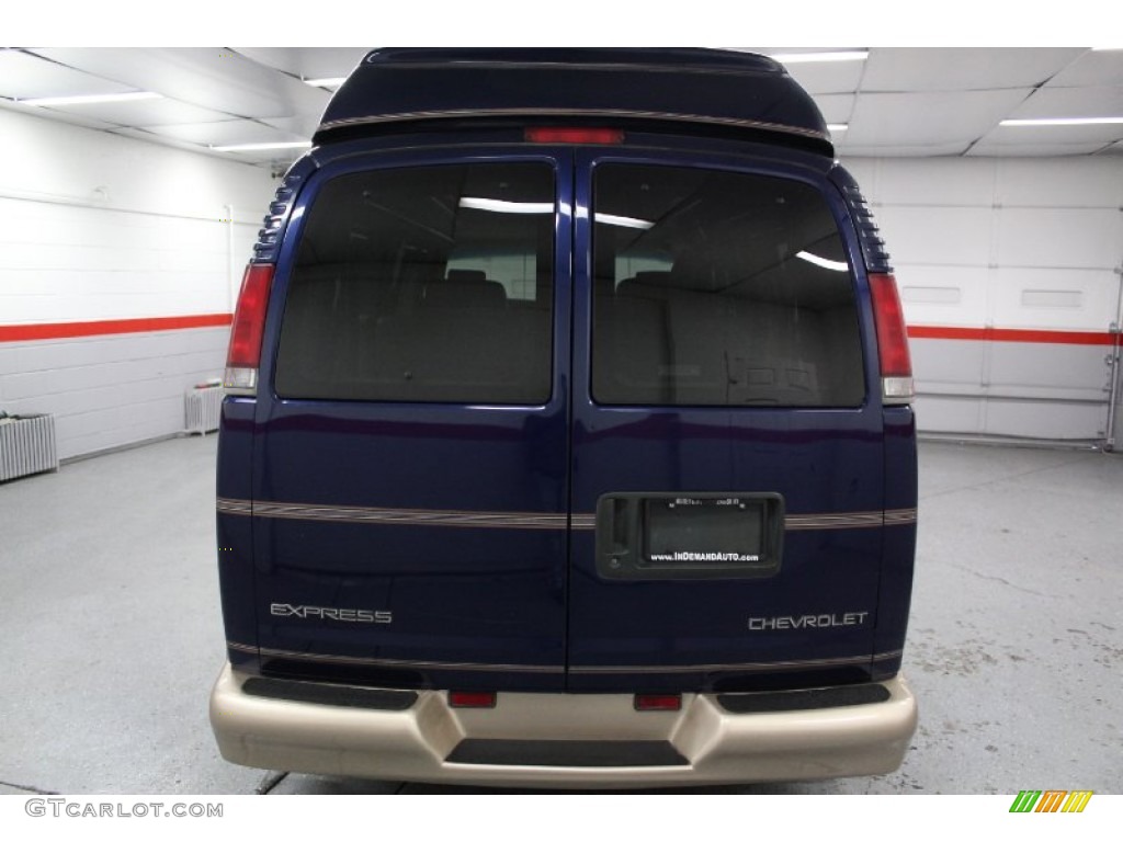 2000 Express G1500 Passenger Conversion Van - Indigo Blue Metallic / Neutral photo #13