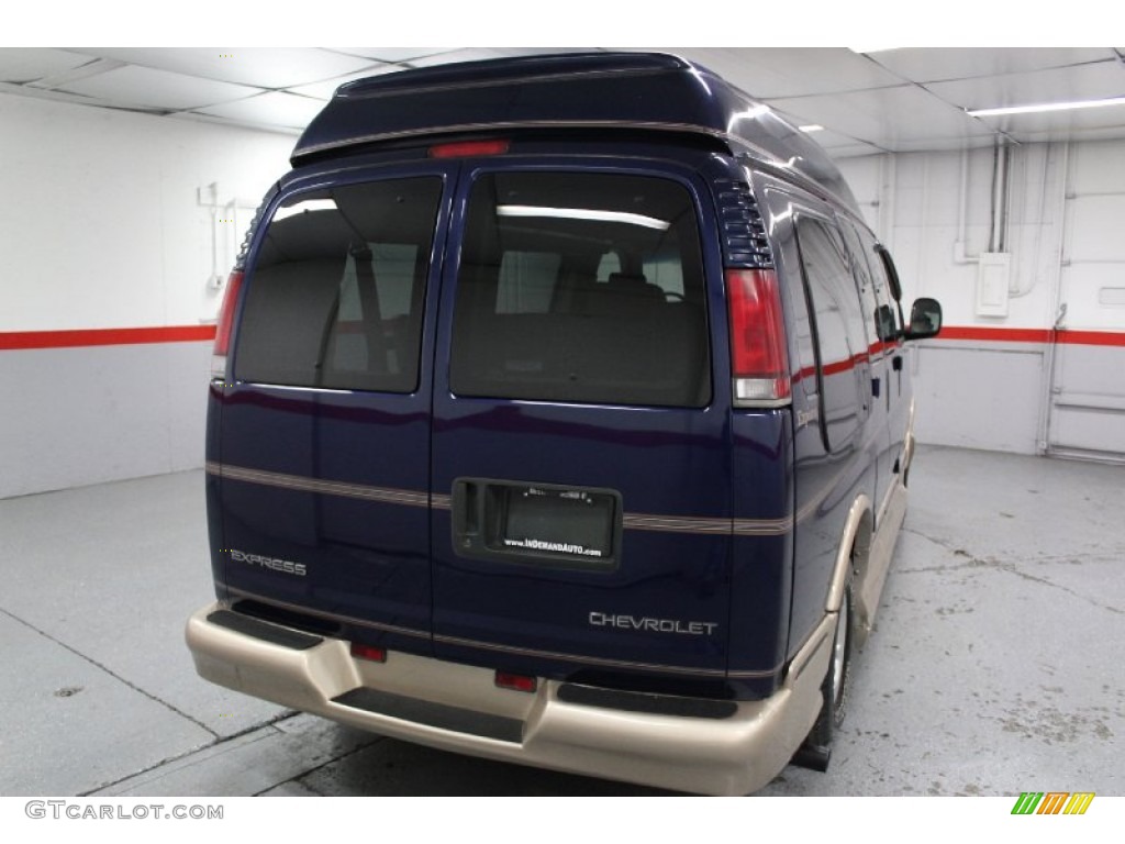 2000 Express G1500 Passenger Conversion Van - Indigo Blue Metallic / Neutral photo #14