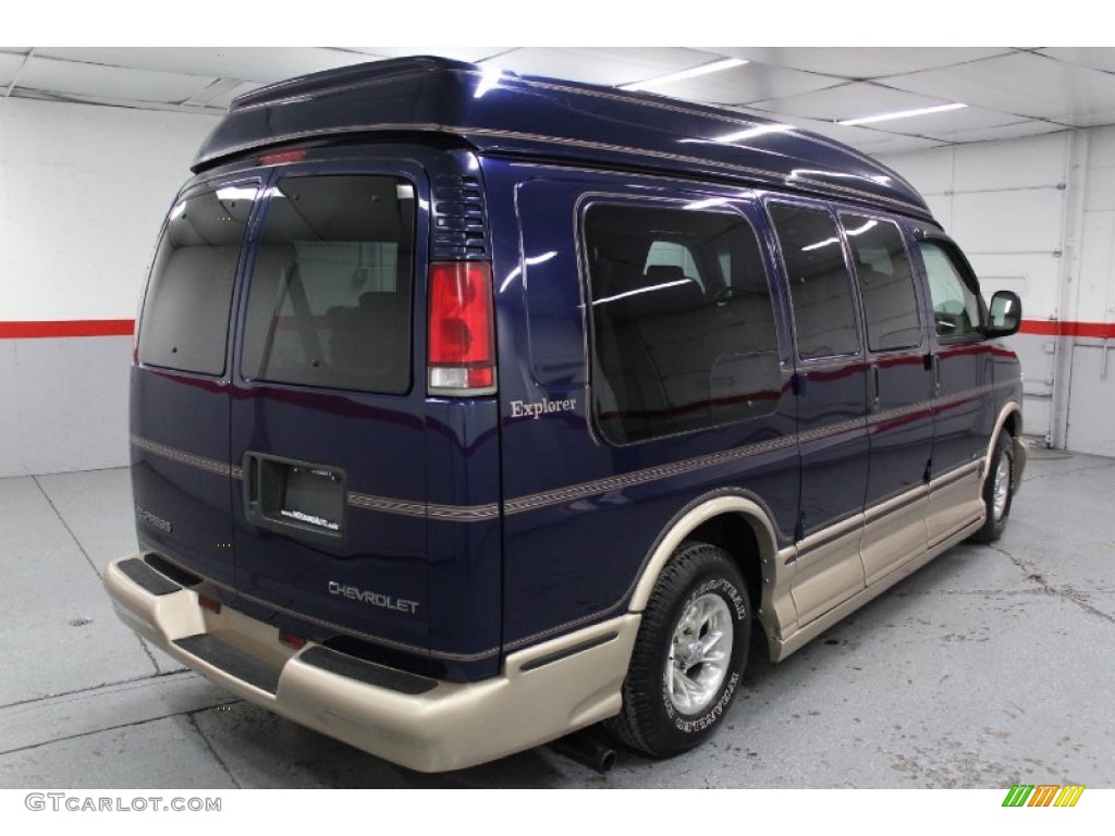 2000 Express G1500 Passenger Conversion Van - Indigo Blue Metallic / Neutral photo #15