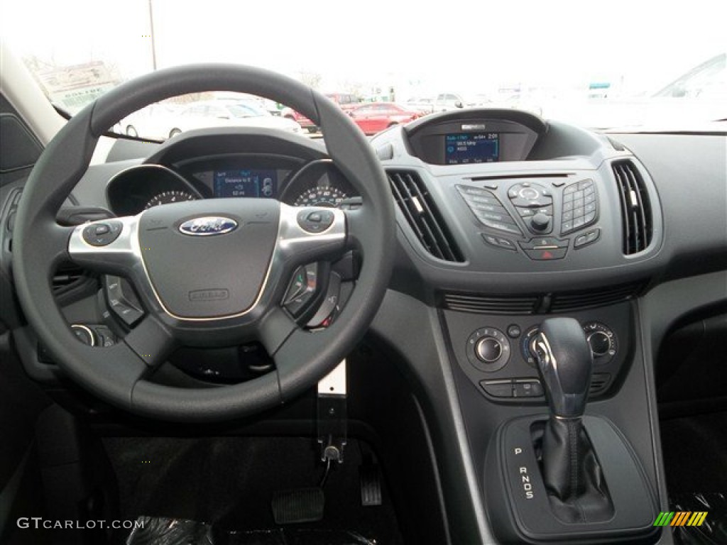 2013 Escape S - Tuxedo Black Metallic / Charcoal Black photo #12