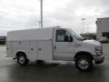 Oxford White - E Series Cutaway E350 Commercial Utility Truck Photo No. 4
