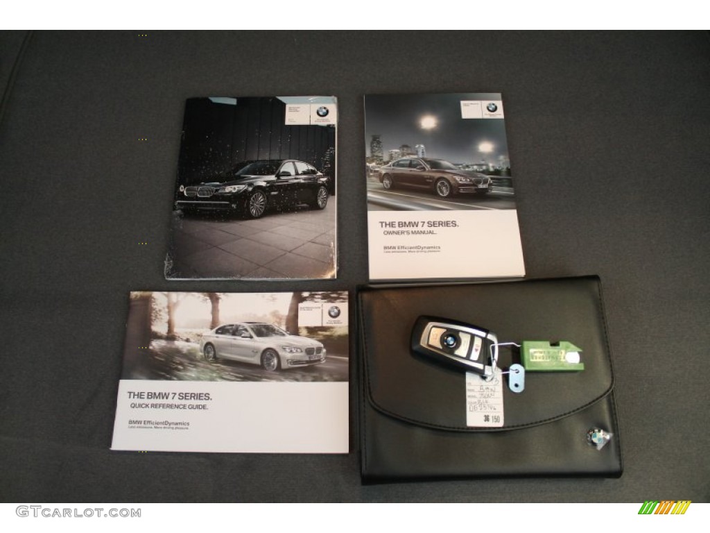 2013 BMW 7 Series 740Li xDrive Sedan Books/Manuals Photo #75850414