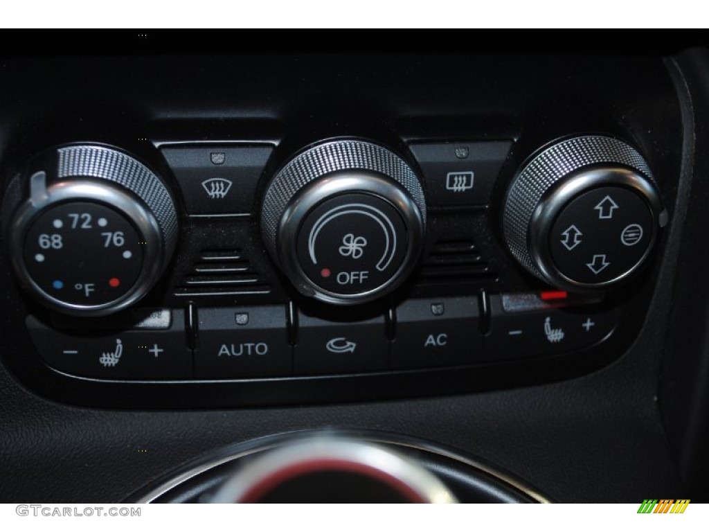 2010 Audi R8 5.2 FSI quattro Controls Photo #75854296