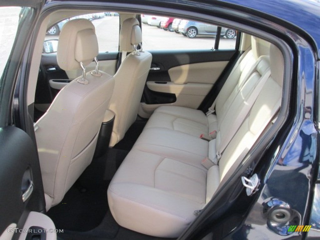 Black/Light Frost Interior 2012 Chrysler 200 Limited Sedan Photo #75854428