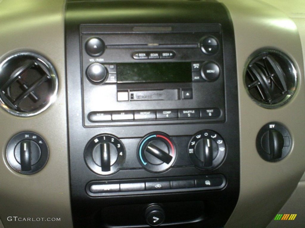 2004 F150 XLT SuperCab 4x4 - Medium Wedgewood Blue Metallic / Tan photo #18