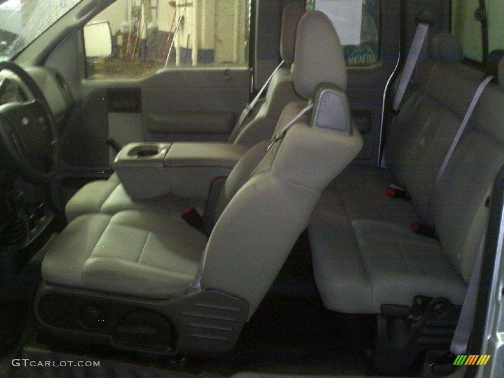 2005 F150 STX SuperCab 4x4 - Silver Metallic / Medium Flint Grey photo #11