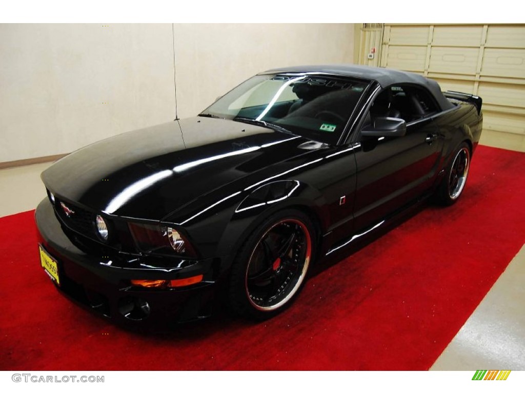 2005 Mustang GT Premium Convertible - Black / Dark Charcoal/Red photo #3