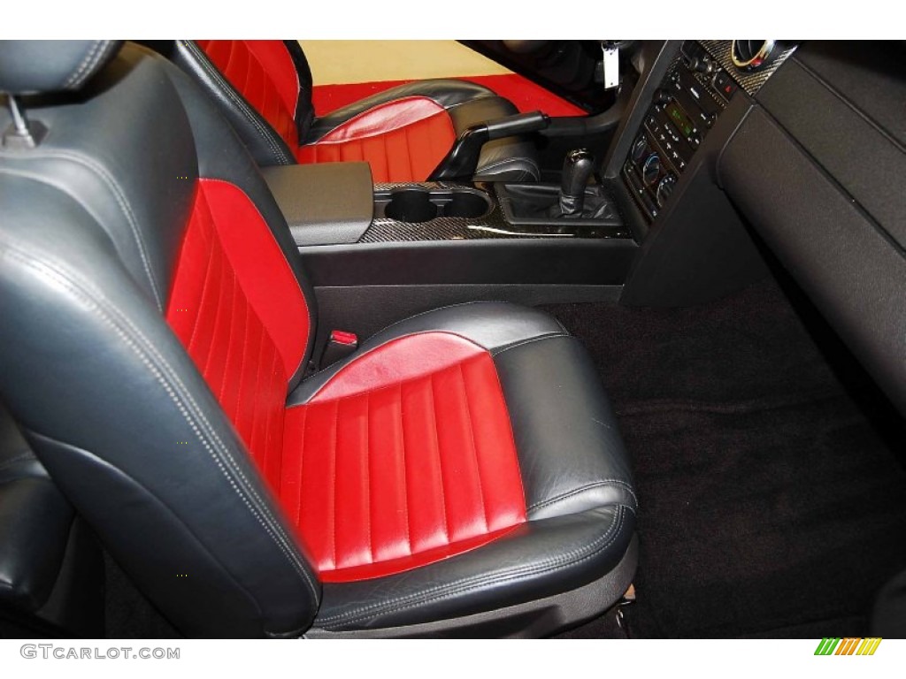 2005 Mustang GT Premium Convertible - Black / Dark Charcoal/Red photo #17