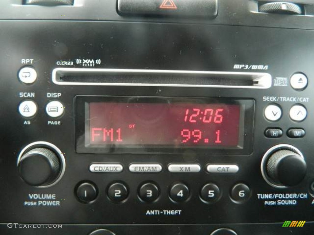 2011 Suzuki Grand Vitara Premium Audio System Photo #75862287