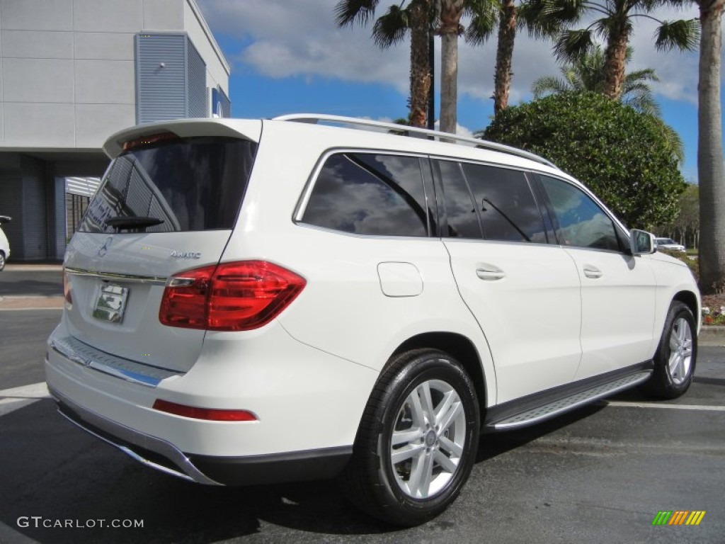 2013 GL 450 4Matic - Arctic White / Almond Beige photo #3