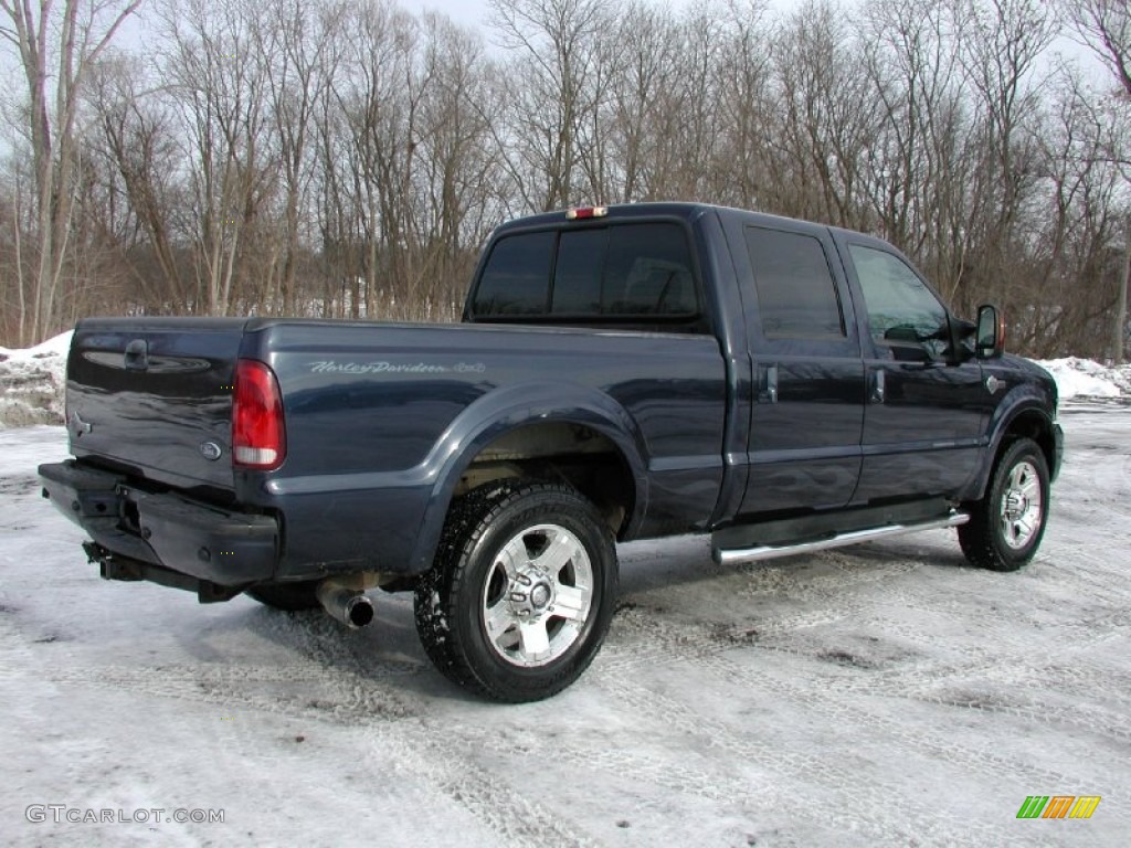 True Blue Metallic 2005 Ford F250 Super Duty Harley Davidson Crew Cab 4x4 Exterior Photo #75865528