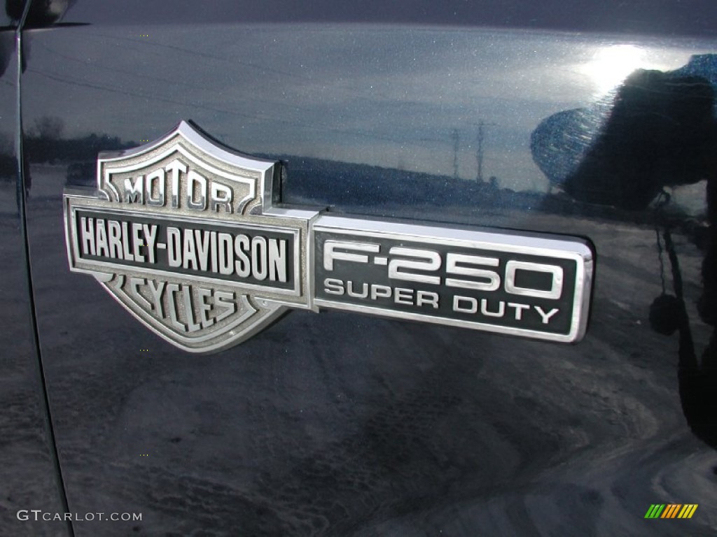 2005 Ford F250 Super Duty Harley Davidson Crew Cab 4x4 Marks and Logos Photo #75865669