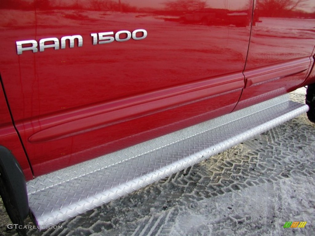 2006 Ram 1500 SLT Quad Cab 4x4 - Flame Red / Medium Slate Gray photo #28