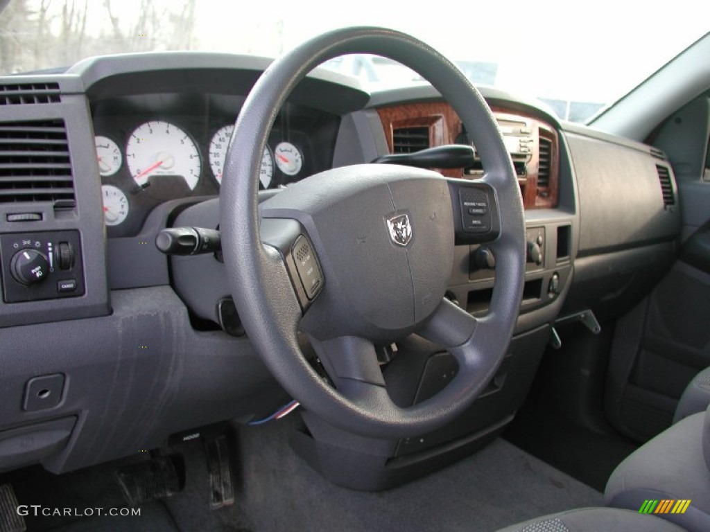 2006 Dodge Ram 1500 SLT Quad Cab 4x4 Medium Slate Gray Steering Wheel Photo #75866278