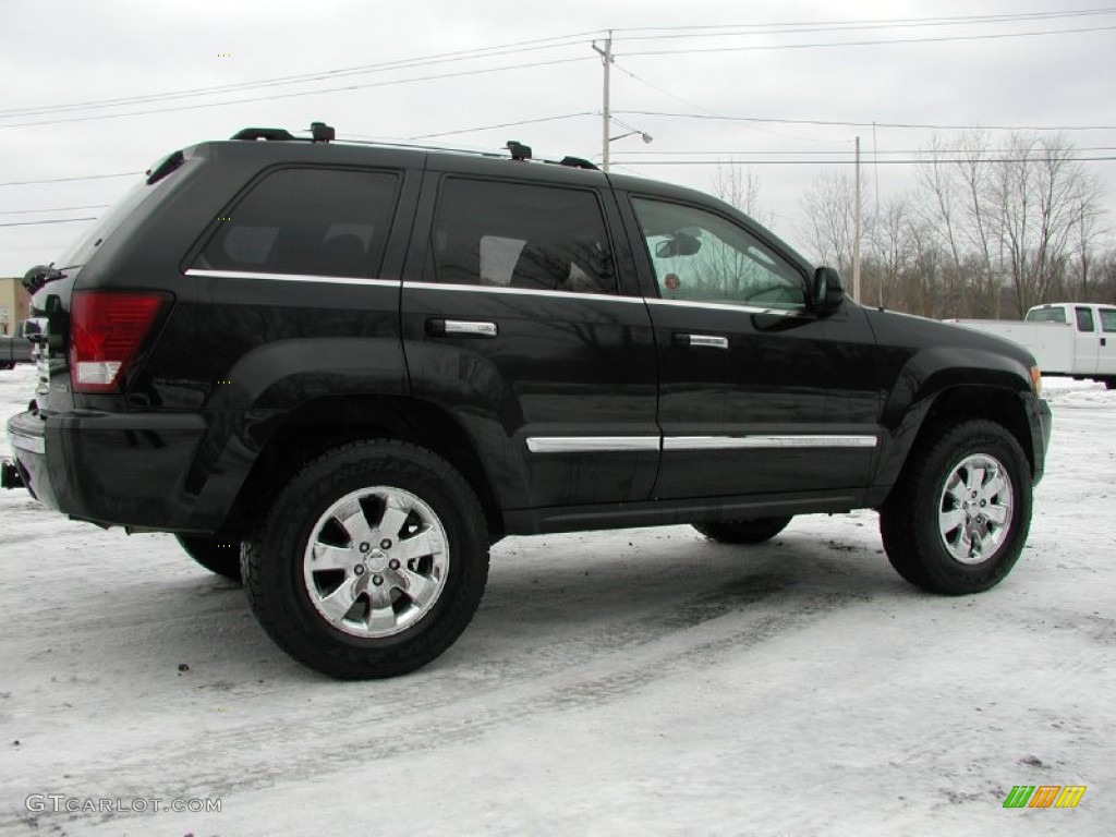 2008 Grand Cherokee Overland 4x4 - Black / Saddle Brown/Dark Slate Gray photo #9