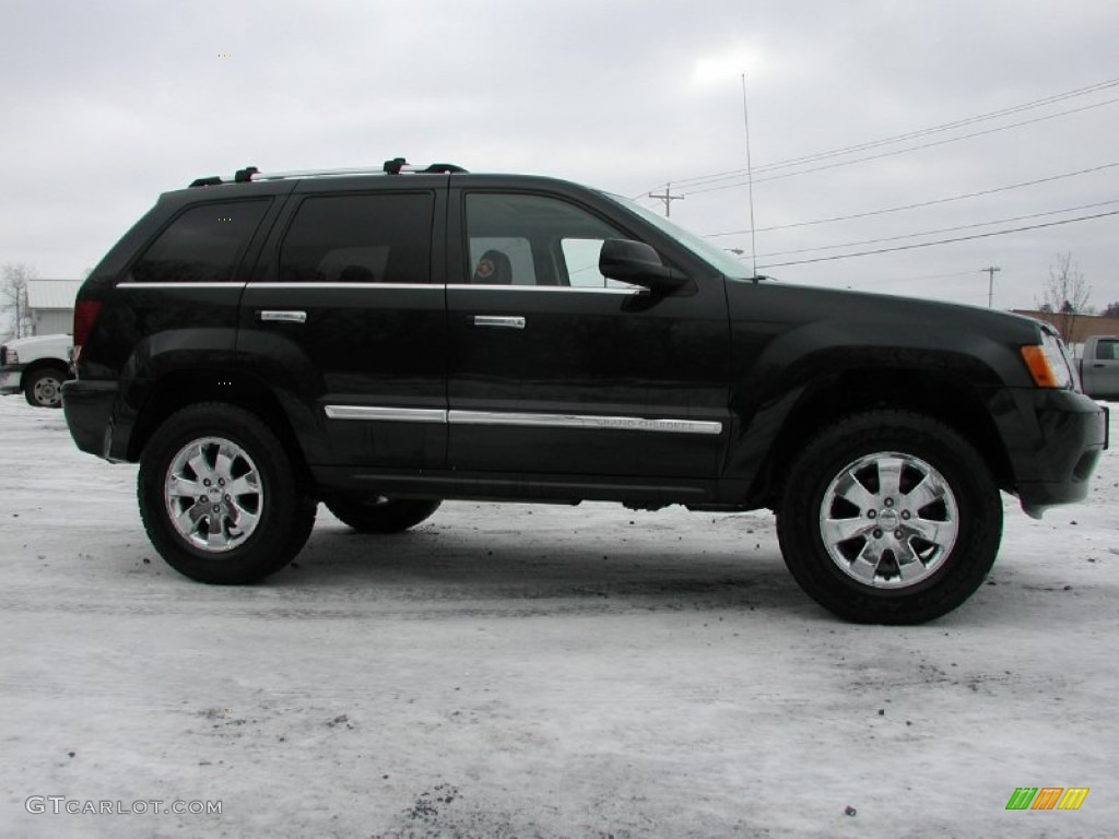 2008 Grand Cherokee Overland 4x4 - Black / Saddle Brown/Dark Slate Gray photo #61