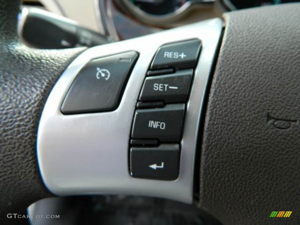 2009 Chevrolet Malibu LS Sedan Controls Photo #75868066