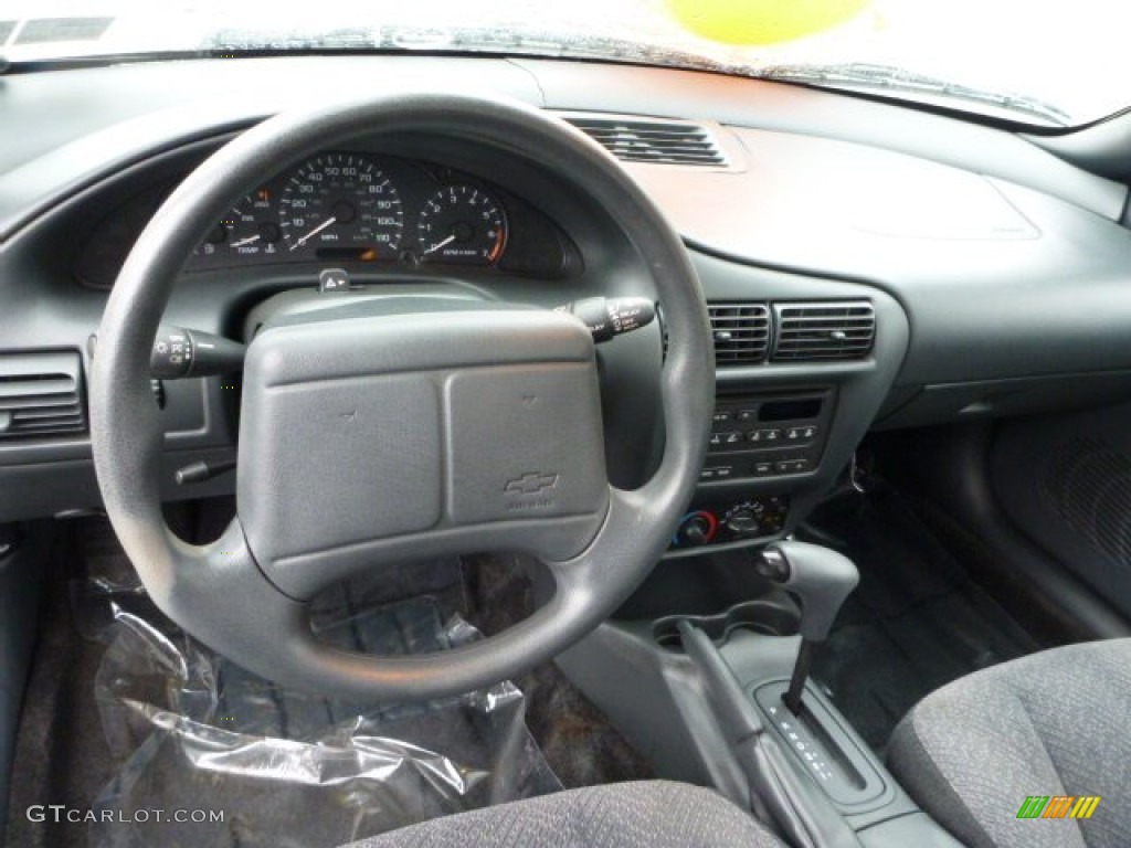 2002 Chevrolet Cavalier LS Coupe Dashboard Photos