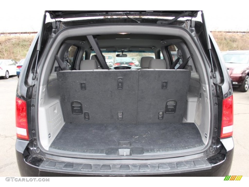 2011 Honda Pilot LX 4WD Trunk Photo #75868486