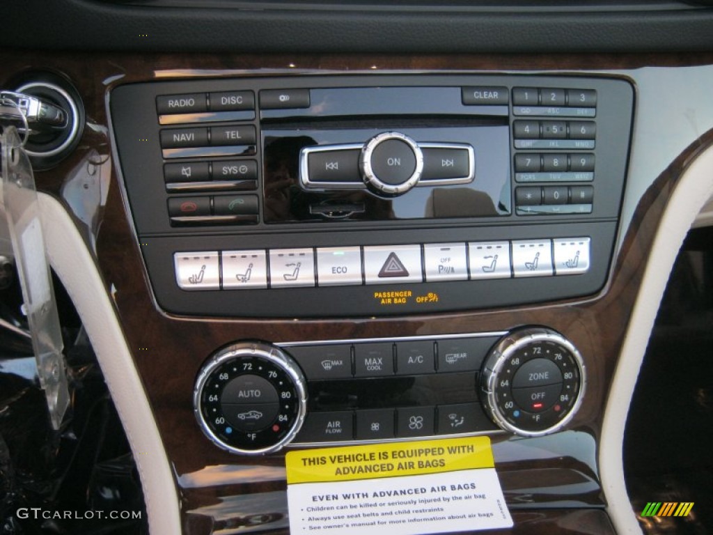 2013 Mercedes-Benz SL 63 AMG Roadster Controls Photo #75869827