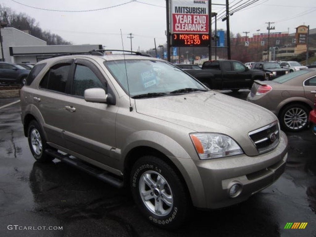2005 Sand Beige Metallic Kia Sorento EX 4WD 75871400