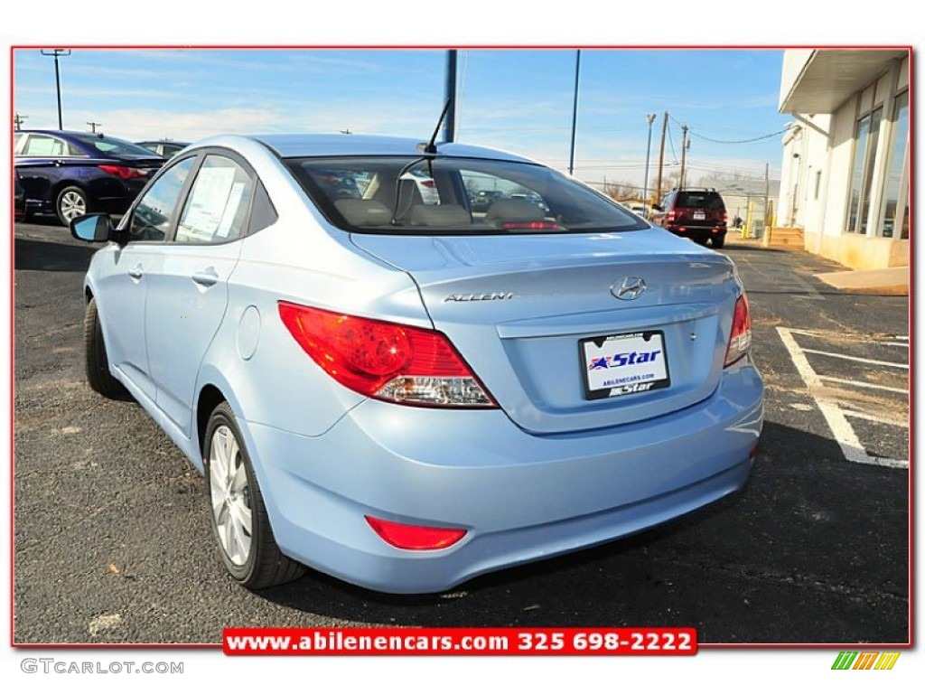 2013 Accent GLS 4 Door - Clearwater Blue / Beige photo #3