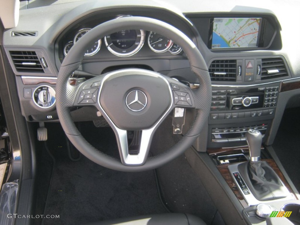 2013 Mercedes-Benz E 550 Cabriolet Black Steering Wheel Photo #75877103