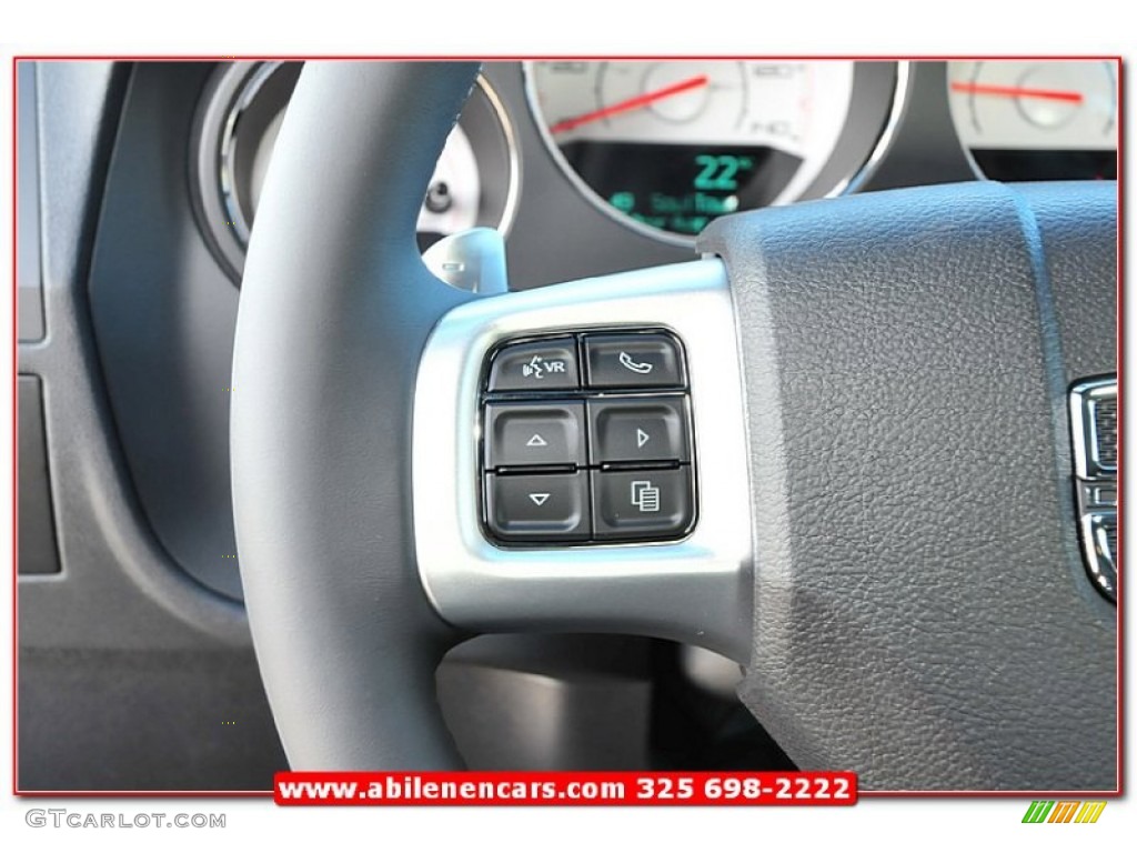 2013 Challenger SXT - Bright White / Dark Slate Gray photo #13