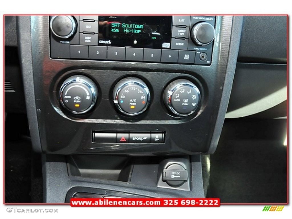 2013 Challenger SXT - Bright White / Dark Slate Gray photo #27