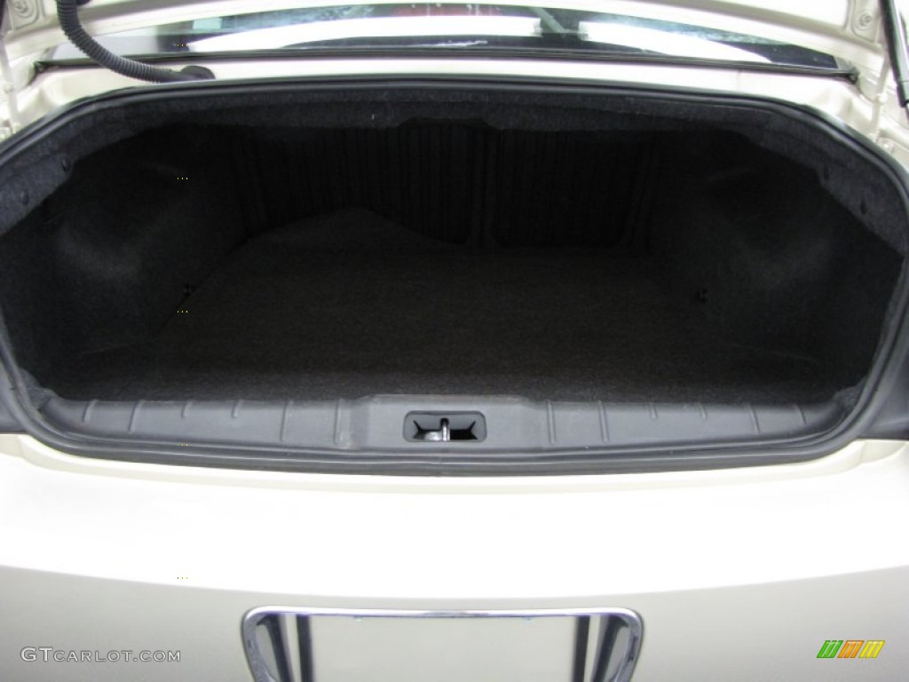 2010 Malibu LS Sedan - Gold Mist Metallic / Cocoa/Cashmere photo #4