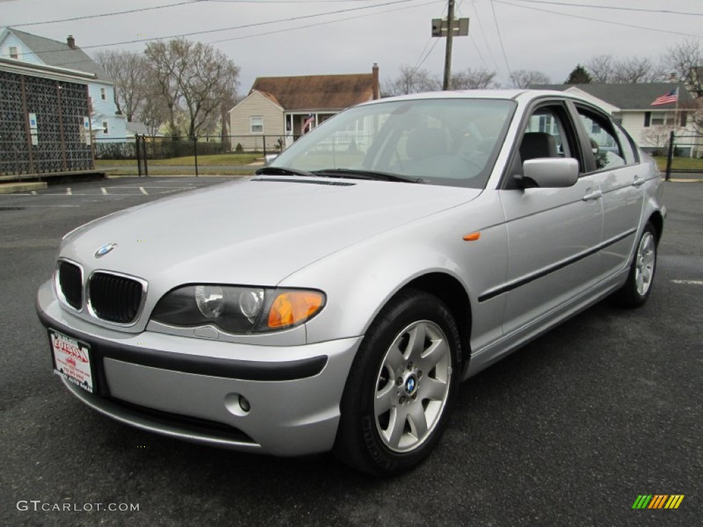 2004 3 Series 325xi Sedan - Titanium Silver Metallic / Grey photo #2